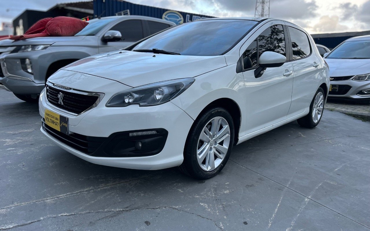 Peugeot 308 Griffe 1.6 Turbo Flex 16V 5p Aut. na cor Branco em Joinville / SC - 925014