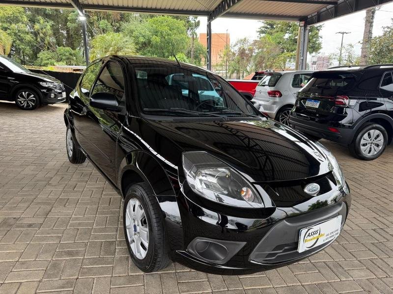 Ford Ka 1.0 8V/1.0 8V ST Flex 3p na cor Preto em Campo Largo / PR - 925026