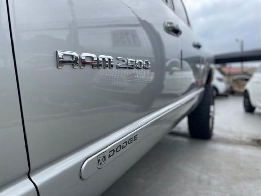 Dodge Ram 2500 H.DUTY 5.9 SLT 24V CD 4x4 Dies. na cor Prata em Curitiba / PR - 925102