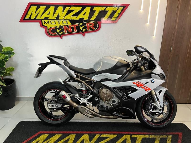 BMW S 1000 RR  na cor Prata em Campo Largo / PR - 925832