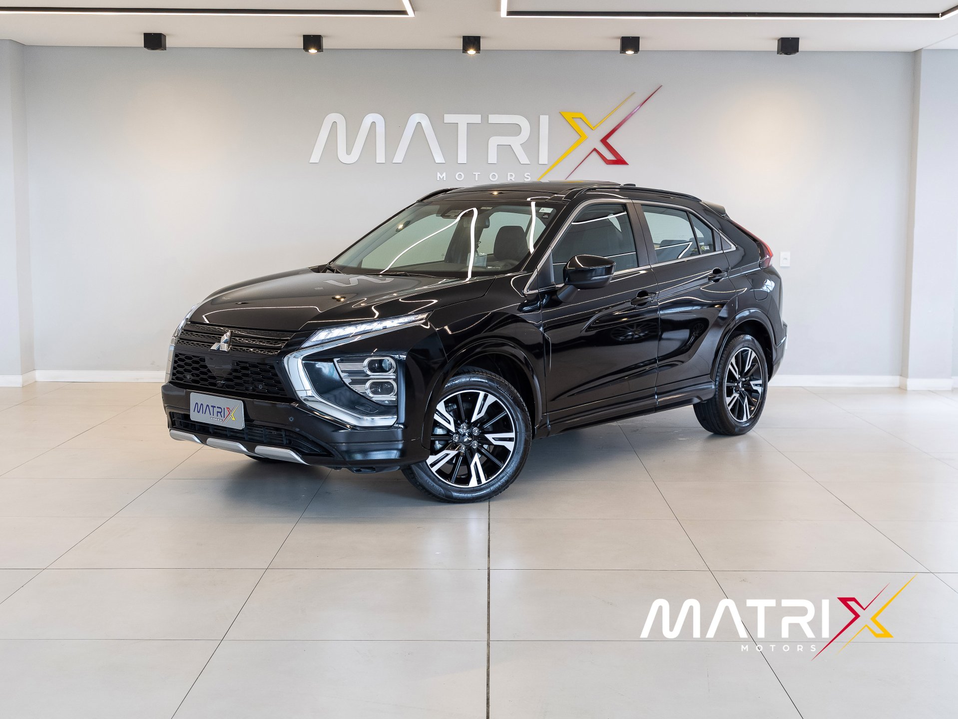 Mitsubishi Eclipse Cross HPE-S Sport 1.5 16V AWC TB 165cv Aut na cor Preto em São José / SC - 925907