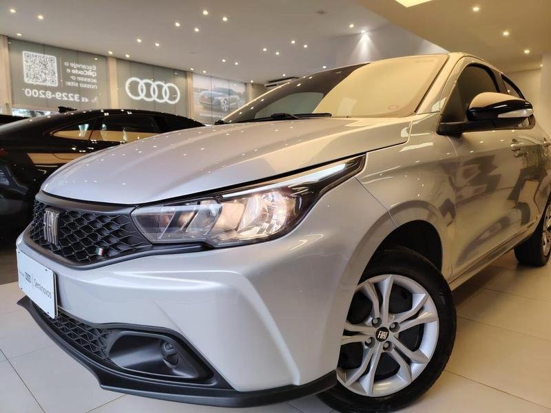 Fiat Argo DRIVE 1.0 6V Flex na cor Prata em Cascavel / PR - 925986
