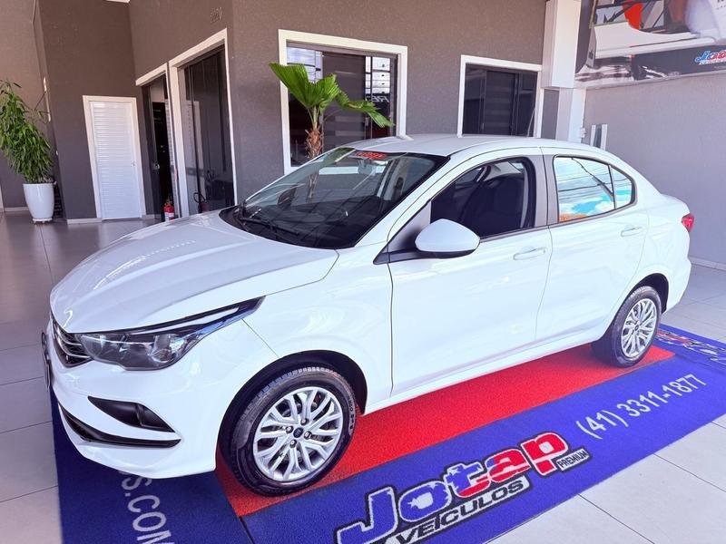 Fiat Cronos 1.3 8V Flex na cor Branco em Curitiba / PR - 926261