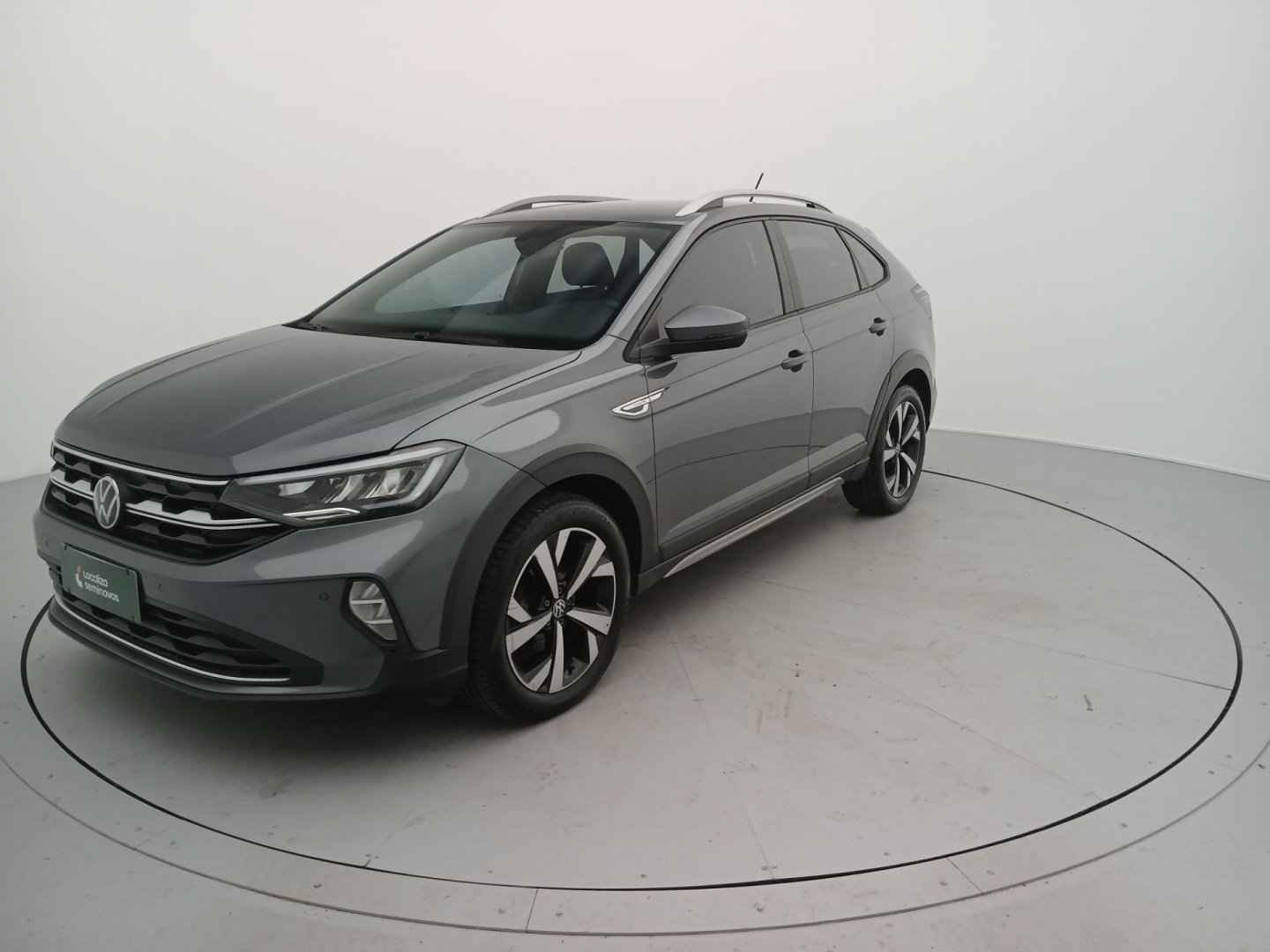 Volkswagen Nivus Highline 1.0 200 TSI Flex Aut. na cor Cinza em Londrina / PR - 926448