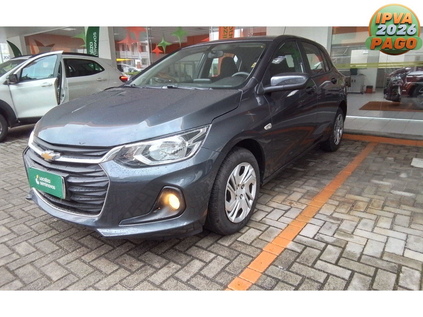 Chevrolet Onix HATCH LT 1.0 12V TB Flex 5p Mec. na cor Cinza em Brusque / SC - 927190