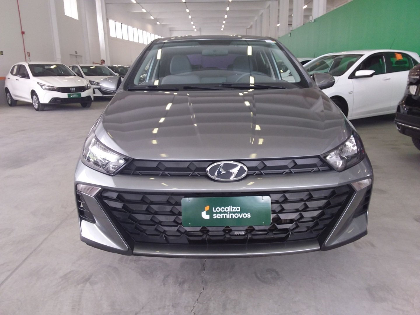 Hyundai HB20S Comfort Plus 1.0 Flex 12V Mec. na cor Cinza em Brusque / SC - 927329