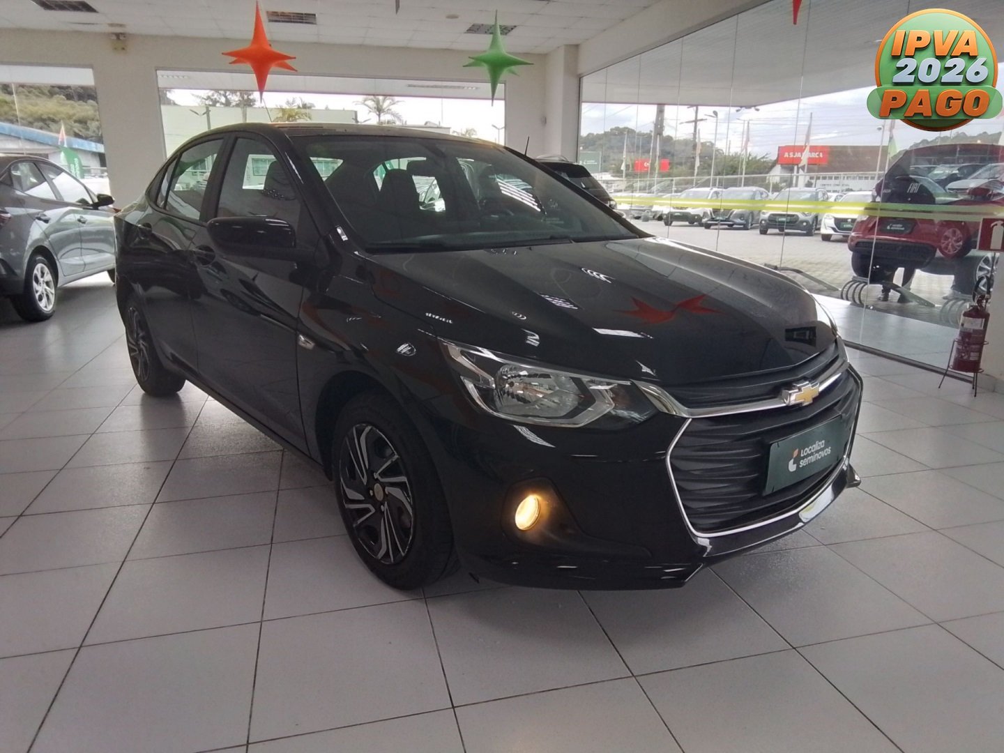 Chevrolet Onix HATCH LT 1.0 8V FlexPower 5p Mec. na cor Preto em Joinville / SC - 927478