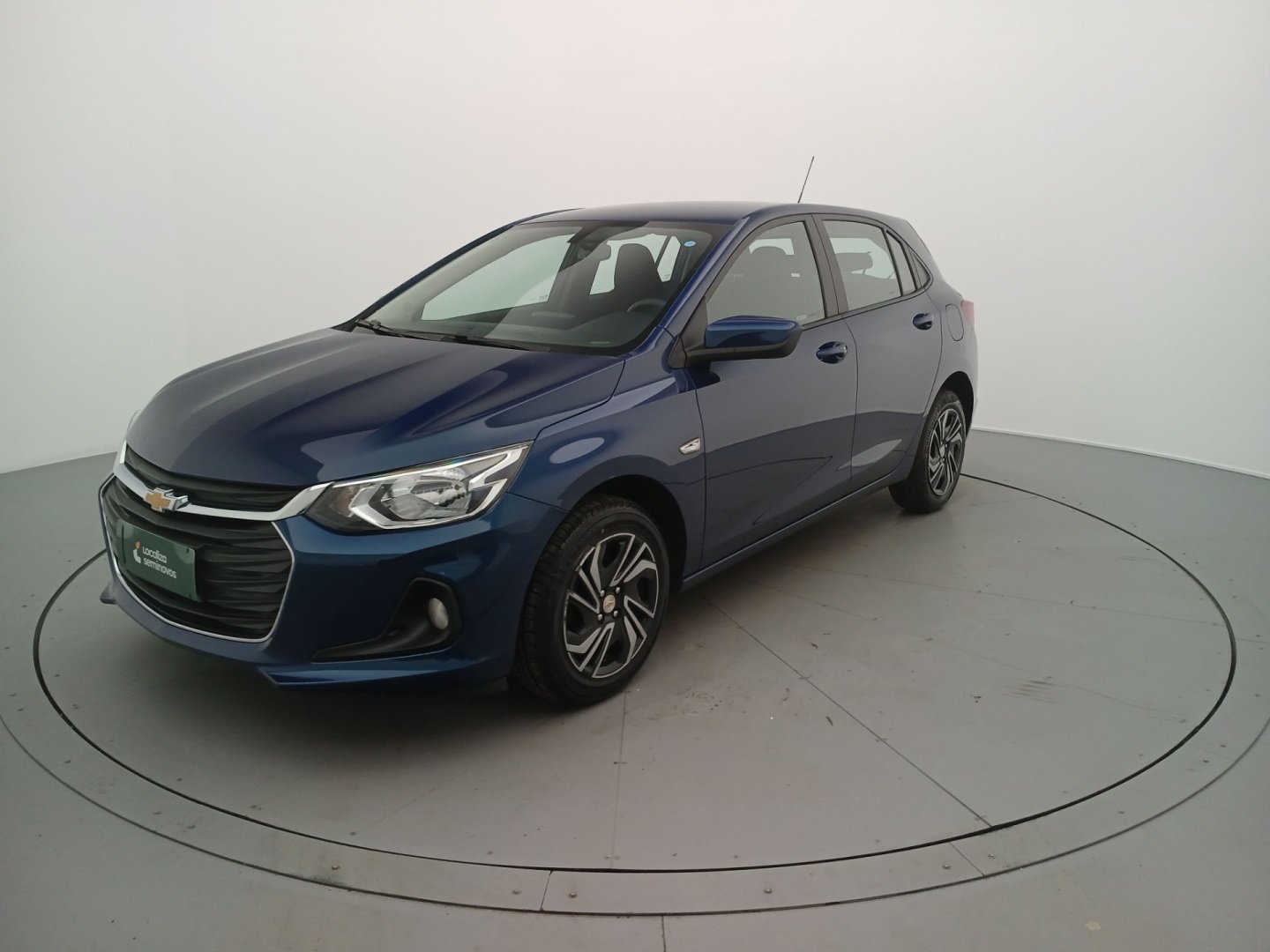 Chevrolet Onix HATCH LT 1.0 12V TB Flex 5p Mec. na cor Azul em Joinville / SC - 927484