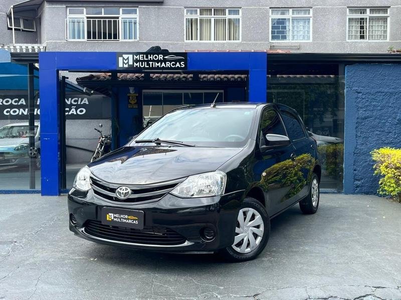 Toyota Etios X 1.3 Flex 16V 5p Mec. na cor Preto em Curitiba / PR - 929679