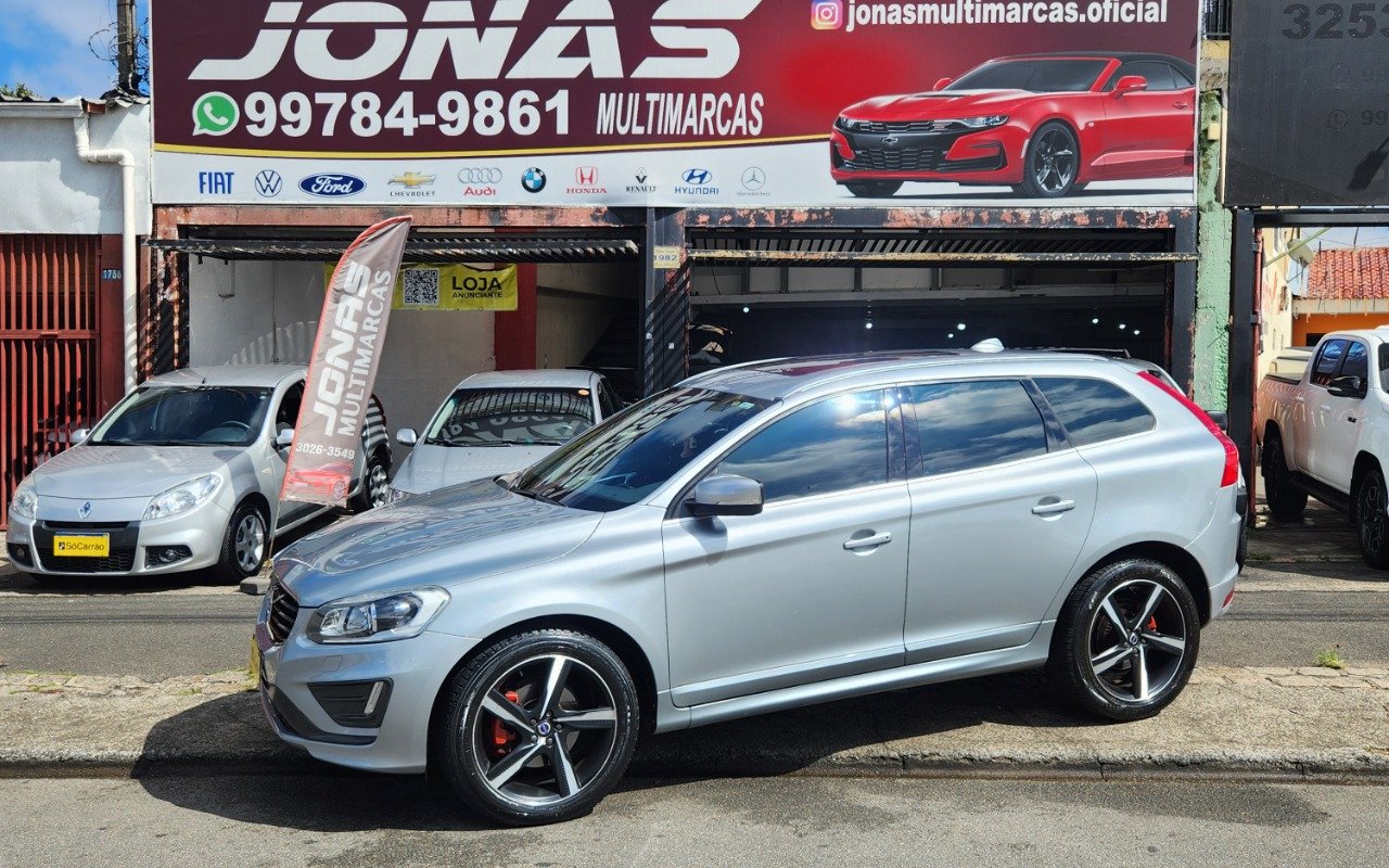 Volvo XC60 T-5 R-DESIGN 2.0 FWD 5p na cor Cinza em Curitiba / PR - 929697