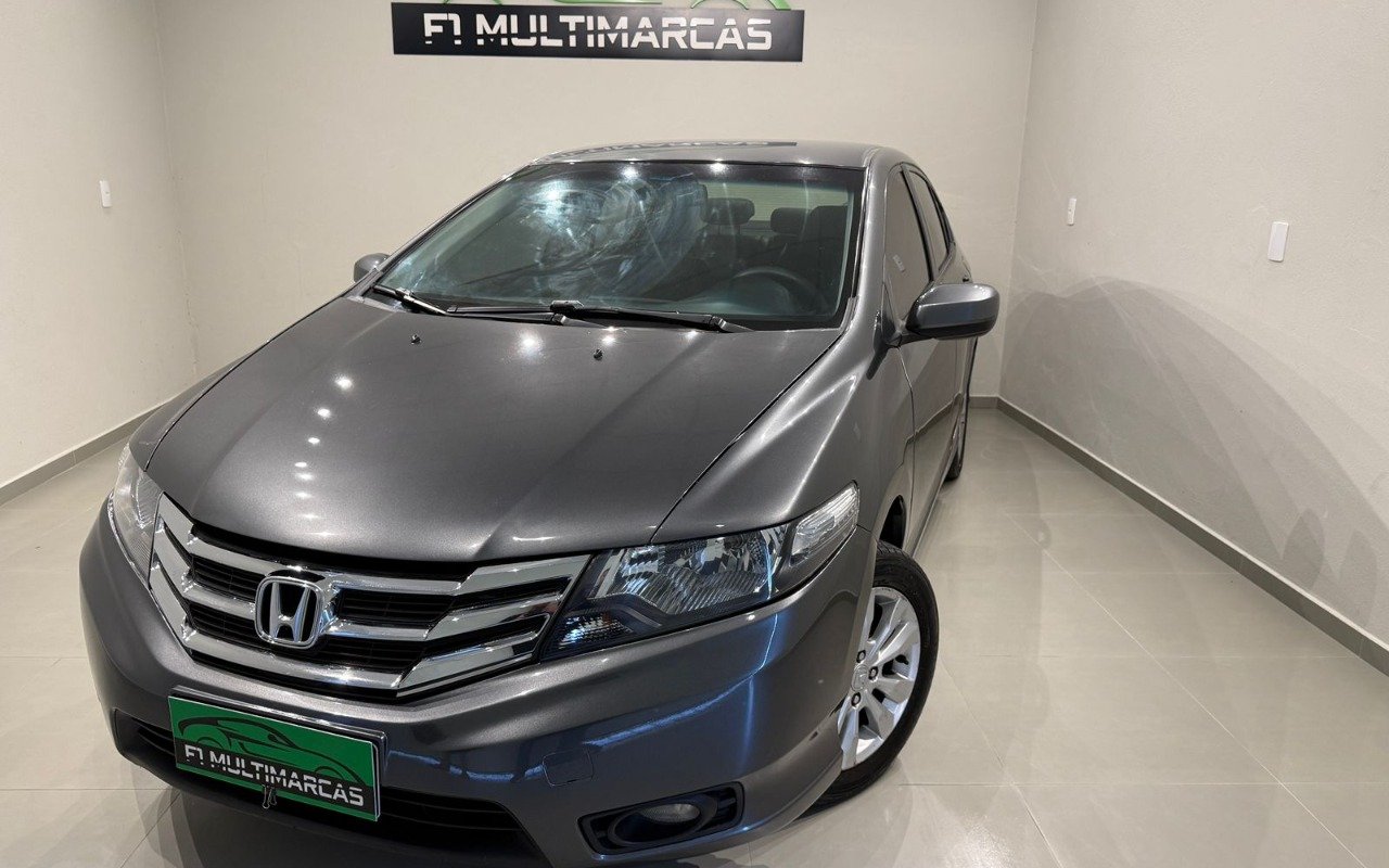 Honda City Sedan LX 1.5 Flex 16V 4p Aut. na cor Cinza em Joinville / SC - 929771