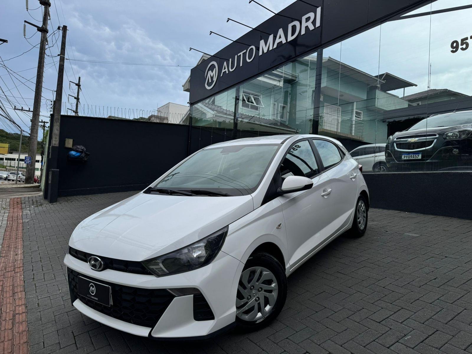 Hyundai HB20 Sense 1.0 Flex 12V Mec. na cor Branco em Joinville / SC - 930243