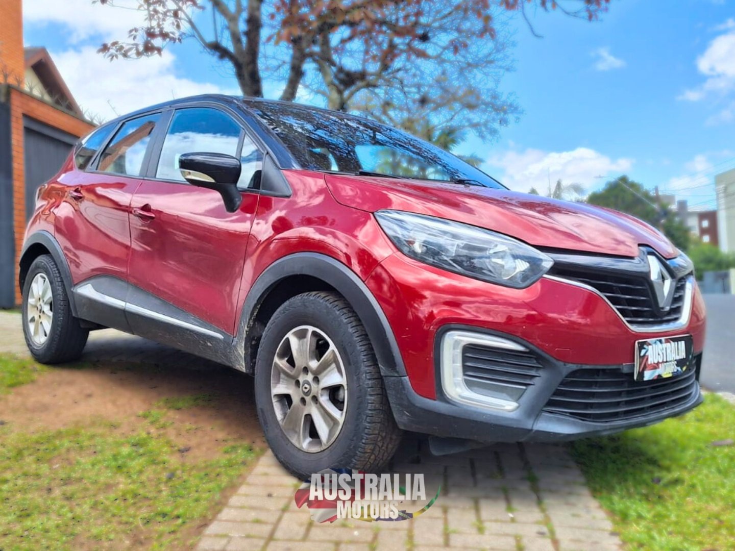 Renault Captur Life 1.6 16V Flex 5p Aut. na cor Vermelho em Curitiba / PR - 930608