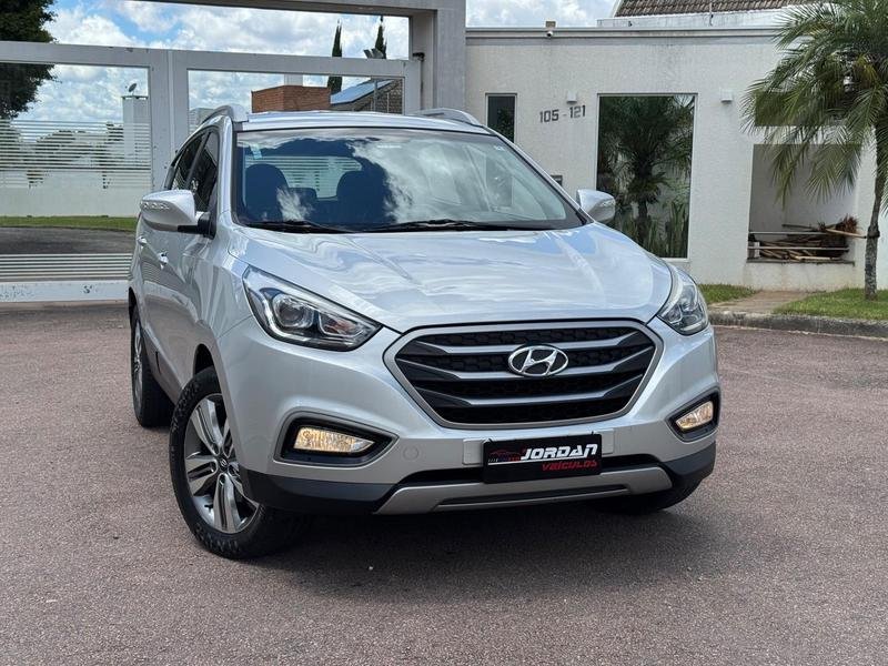 Hyundai Ix35 2.0 16V 170cv 2WD/4WD Aut. na cor Prata em Curitiba / PR - 930819