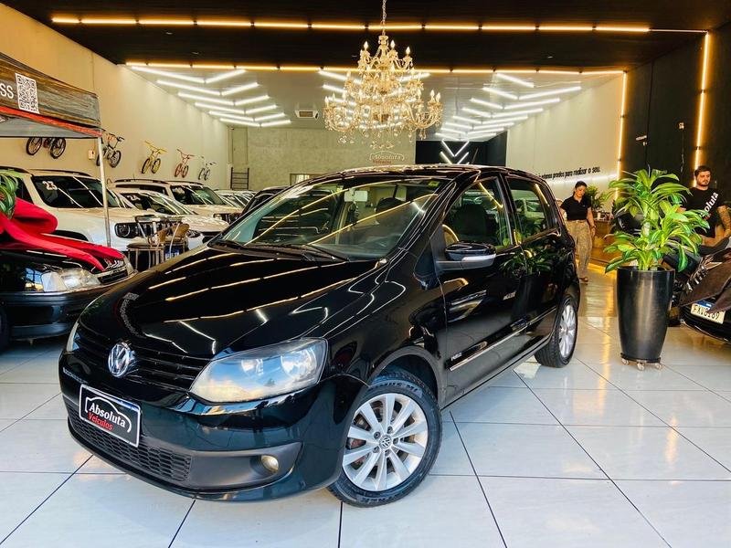Volkswagen Fox 1.6 Mi Total Flex 8V 5p na cor Preto em Londrina / PR - 932310