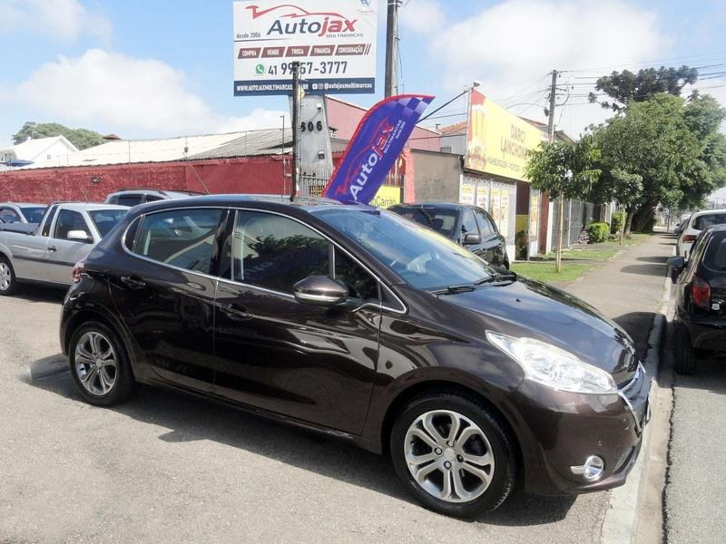 Peugeot 208 Griffe 1.6 Flex 16V 5p Aut. na cor Marrom em Curitiba / PR - 933151