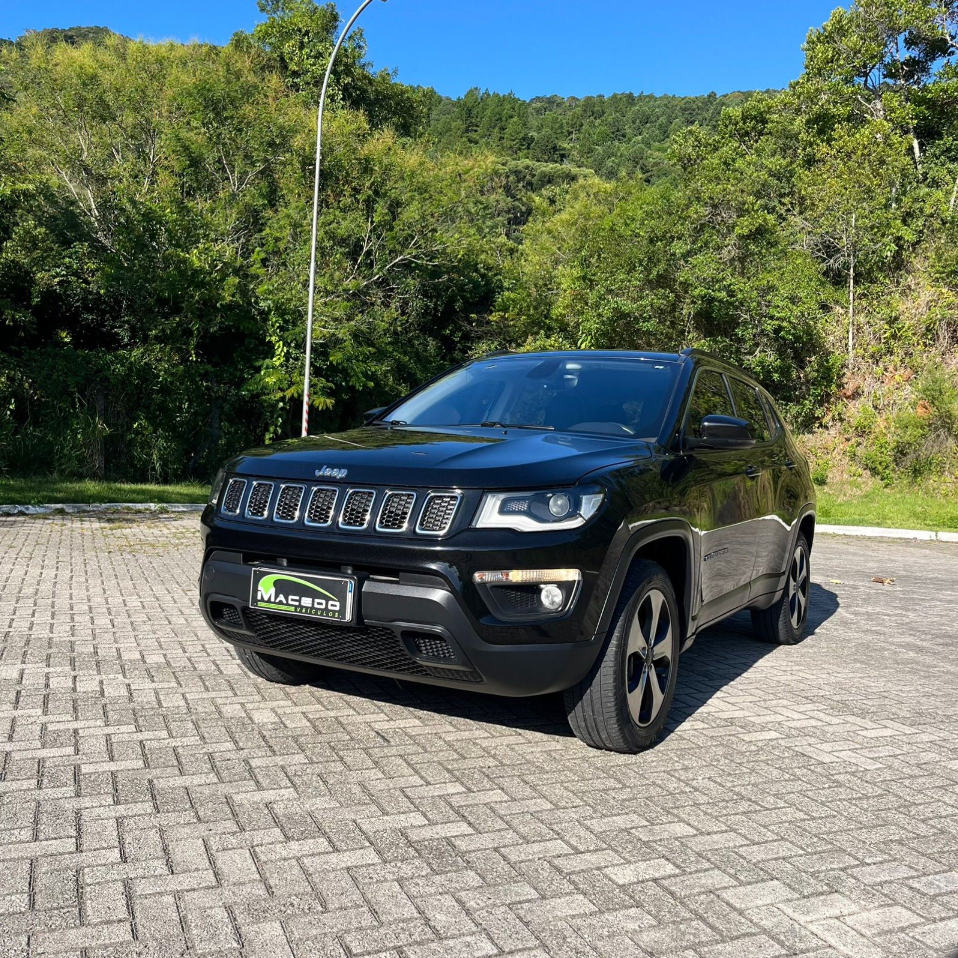 Jeep Compass LONGITUDE 2.0 4x4 Dies. 16V Aut. na cor Preto em Florianópolis / SC - 933676
