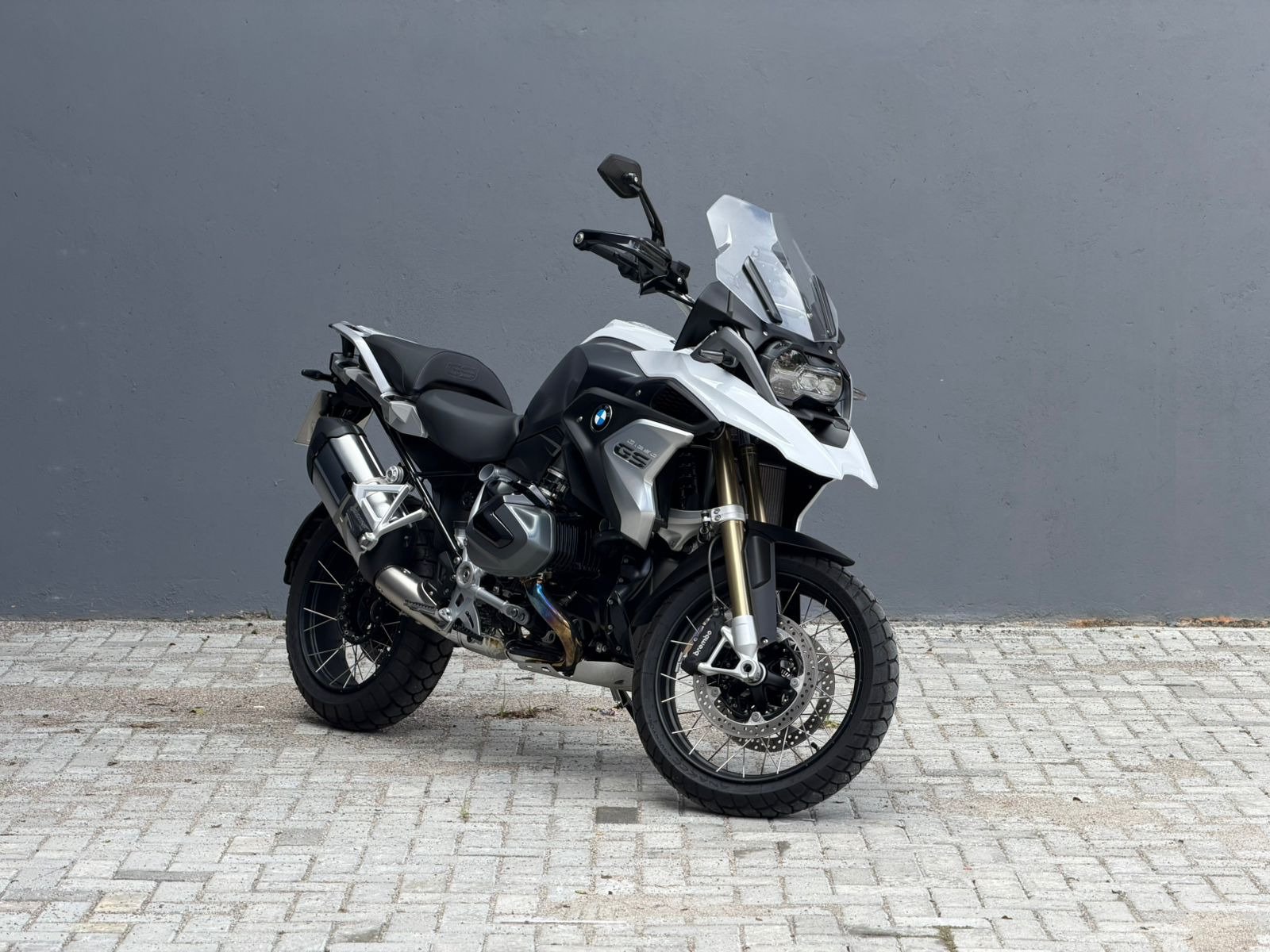 BMW R 1200 GS Adventure  na cor Branco em Curitiba / PR - 934371