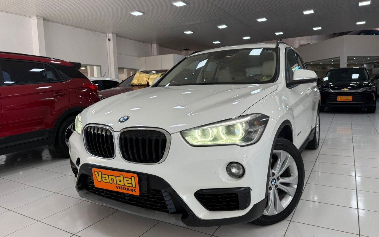 BMW X1 SDRIVE 20i 2.0/2.0 TB Acti.Flex Aut. na cor Branco no Sapucaia do Sul / RS - 934657