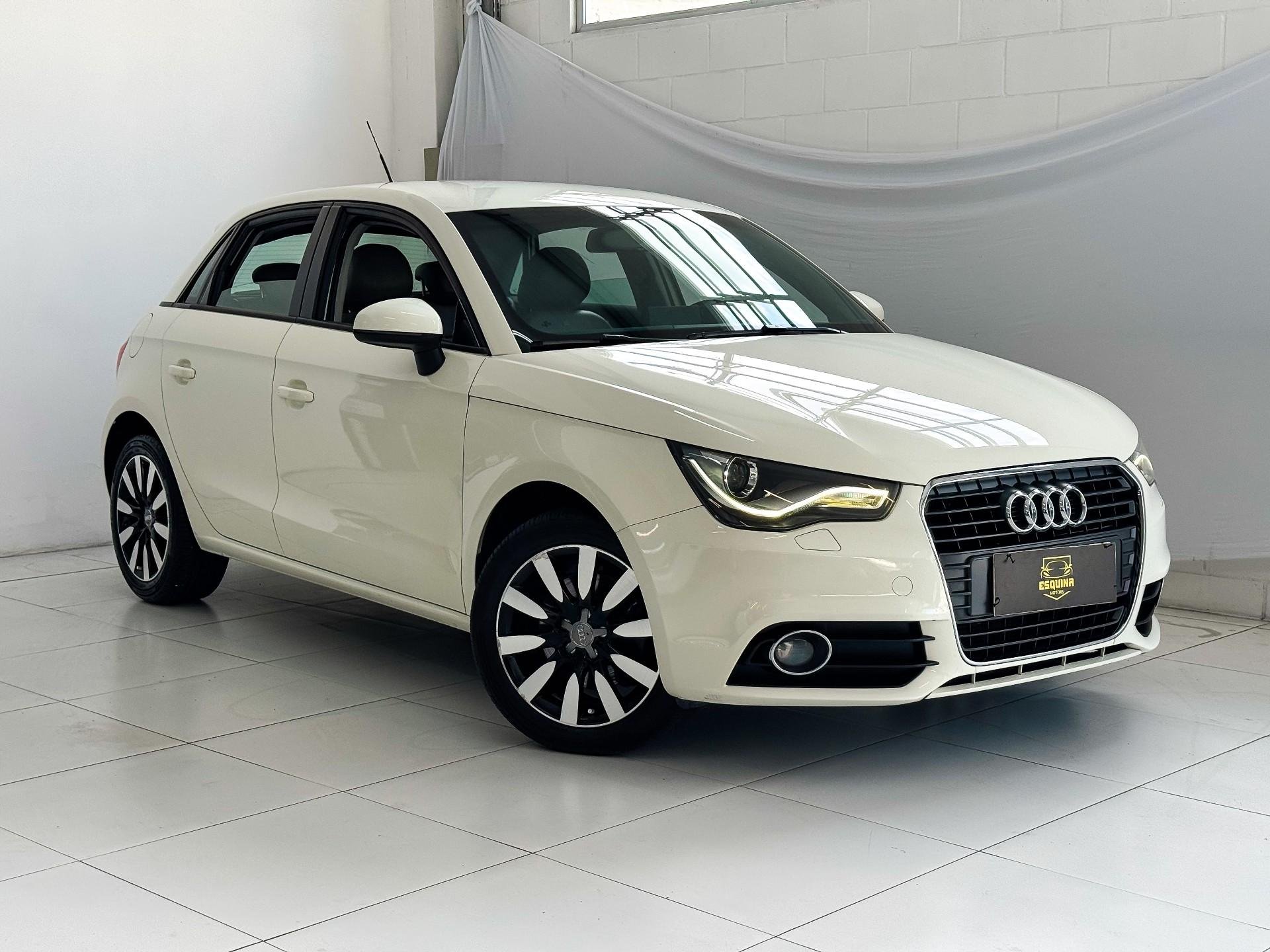 Audi A1 Sport. S Edition 1.4 TFSI 5p S-tronic na cor Branco em São José / SC - 934730
