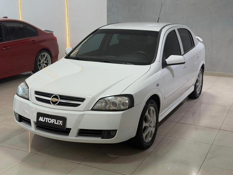 Chevrolet Astra 2.0/ CD/ GLS 2.0 MPFI 16V 3p na cor Branco em Curitiba / PR - 935052