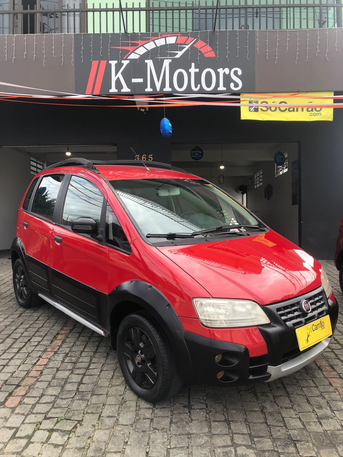 Fiat Idea Advent./ Adv.LOCKER 1.8 mpi Flex 5p na cor Vermelho em Joinville / SC - 9357