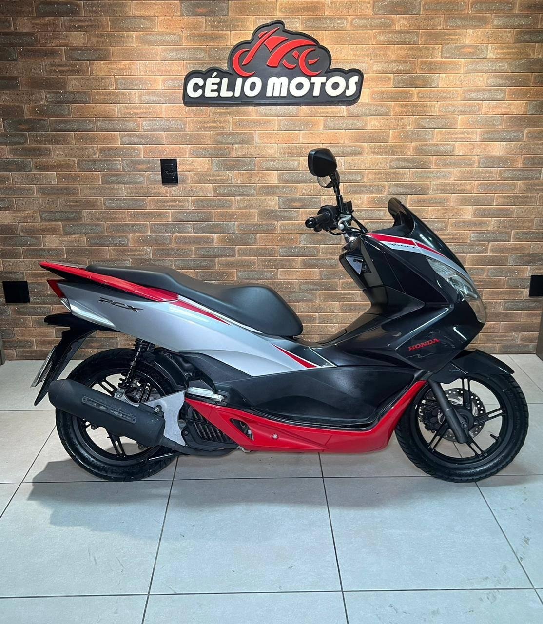 Honda PCX 150 SPORT  na cor Cinza em Palhoça / SC - 936498