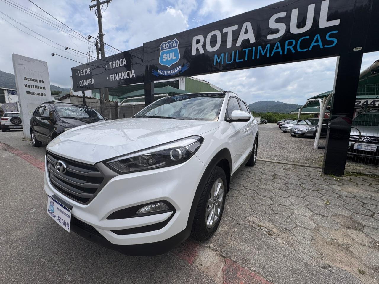 Hyundai Tucson 2.0 16V Aut. na cor Branco em Florianópolis / SC - 937605