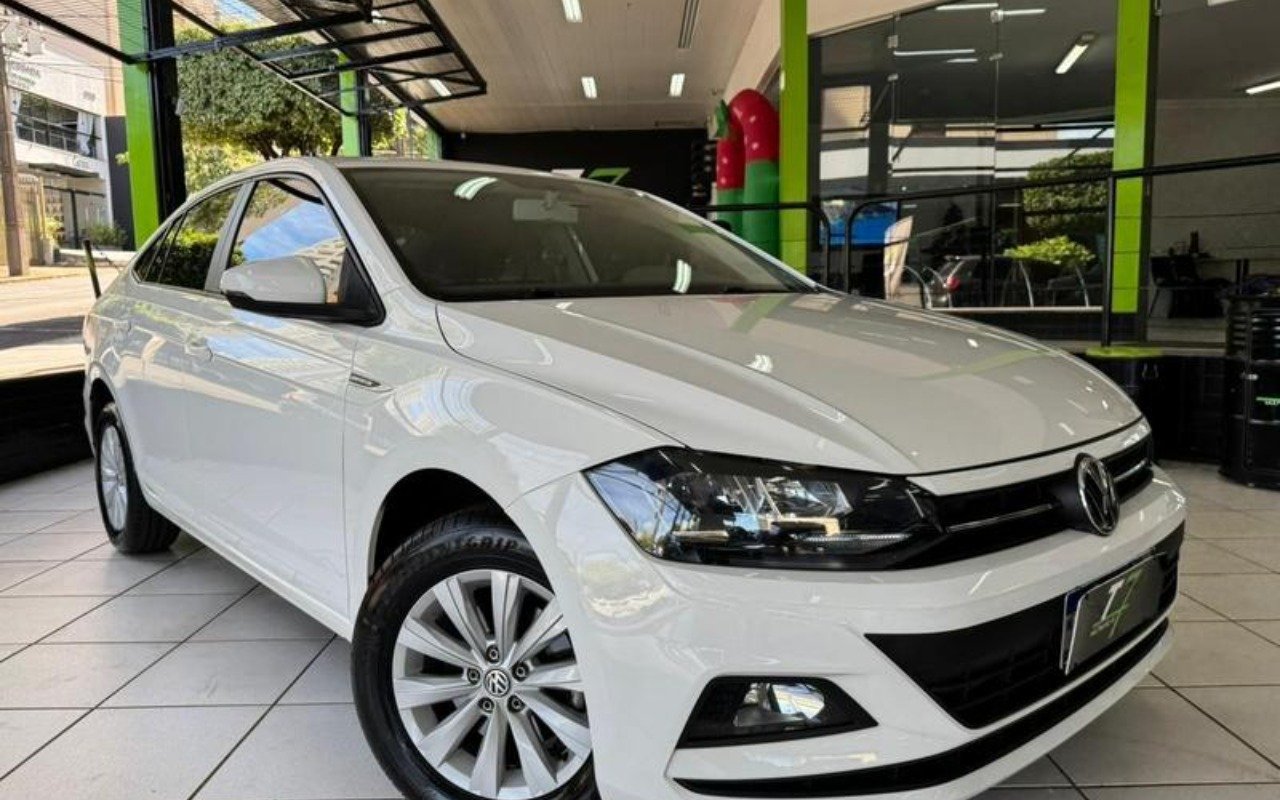 Volkswagen Virtus Comfort. 200 TSI 1.0 Flex 12V Aut na cor Branco em Londrina / PR - 937622