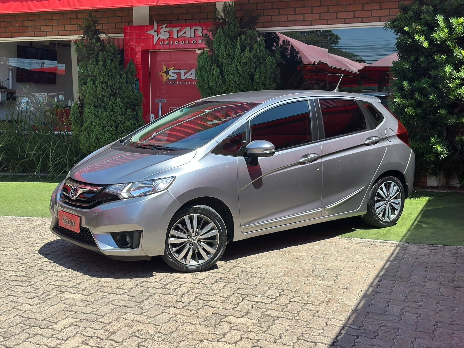 Honda Fit EX/S 1.5 Flex/Flexone 16V 5p Aut. na cor Cinza no Canoas / RS - 938188