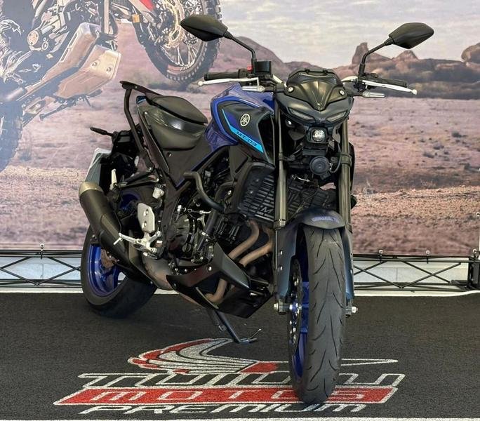 YAMAHA MT-03 321/ABS  na cor Azul em Campo Largo / PR - 939358