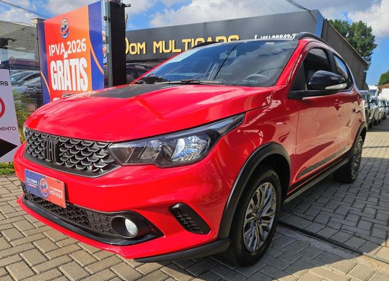 Fiat Argo TREKKING 1.3 8V Flex na cor Vermelho em Curitiba / PR - 939375