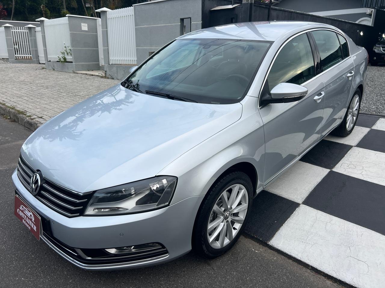 Volkswagen Passat 2.0 na cor Prata em Joinville / SC - 939835