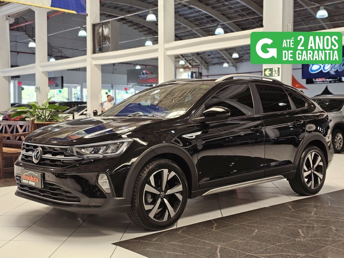 Volkswagen Nivus Highline 1.0 200 TSI Flex Aut. na cor Preto em Curitiba / PR - 939930