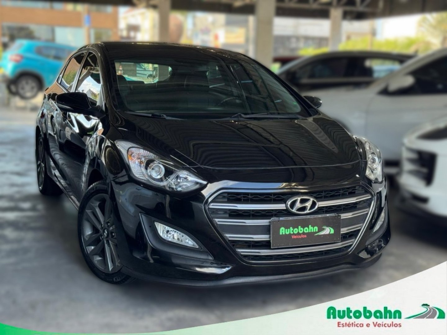 Hyundai i30 1.8 16V Aut. 5p na cor Preto em Joinville / SC - 940266