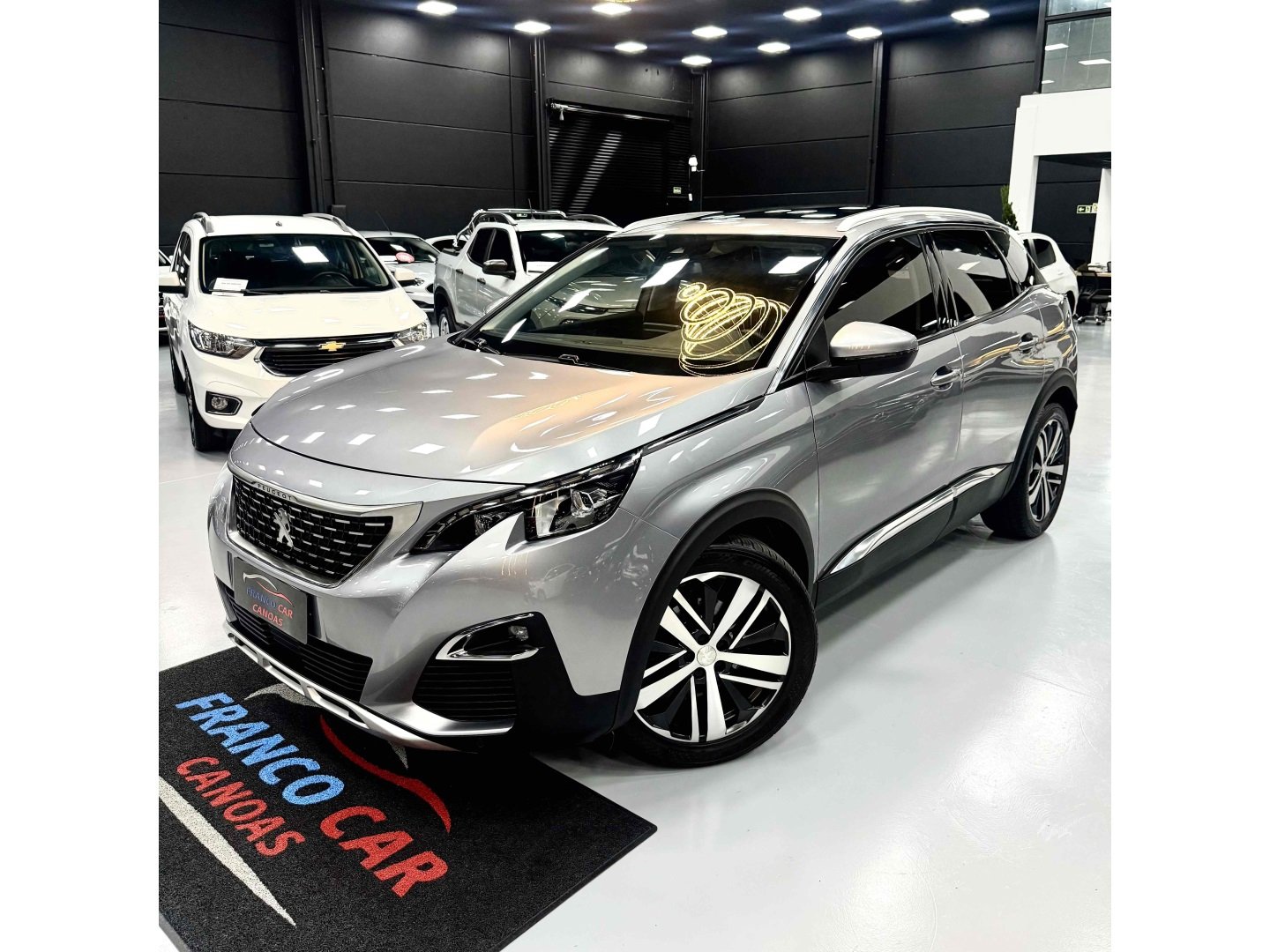 Peugeot 3008 Griffe 1.6 Turbo 16V 5p Aut. na cor Prata no Canoas / RS - 940469