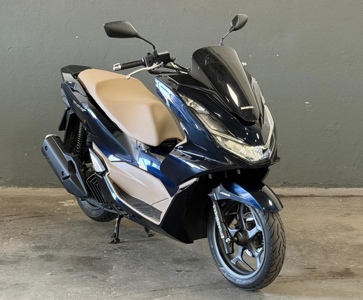Honda PCX 160 DLX  na cor Azul no Porto Alegre / RS - 941023