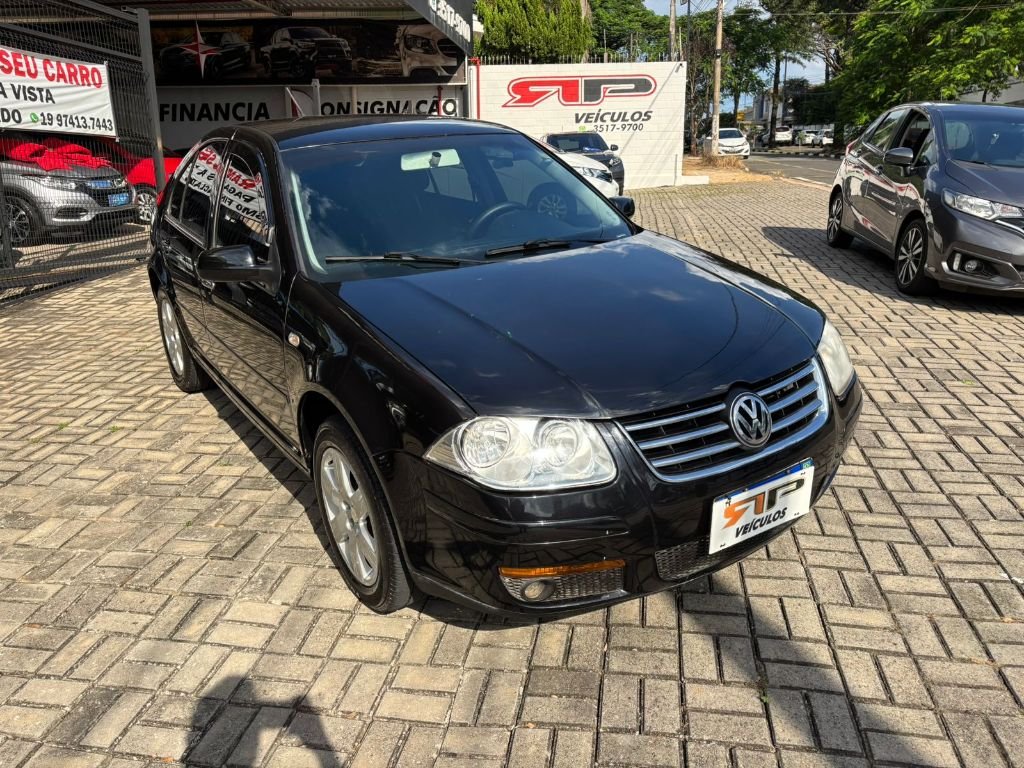 Volkswagen Bora 2.0/ 2.0 Flex 8v Aut. na cor Preto em Valinhos / SP - 941416