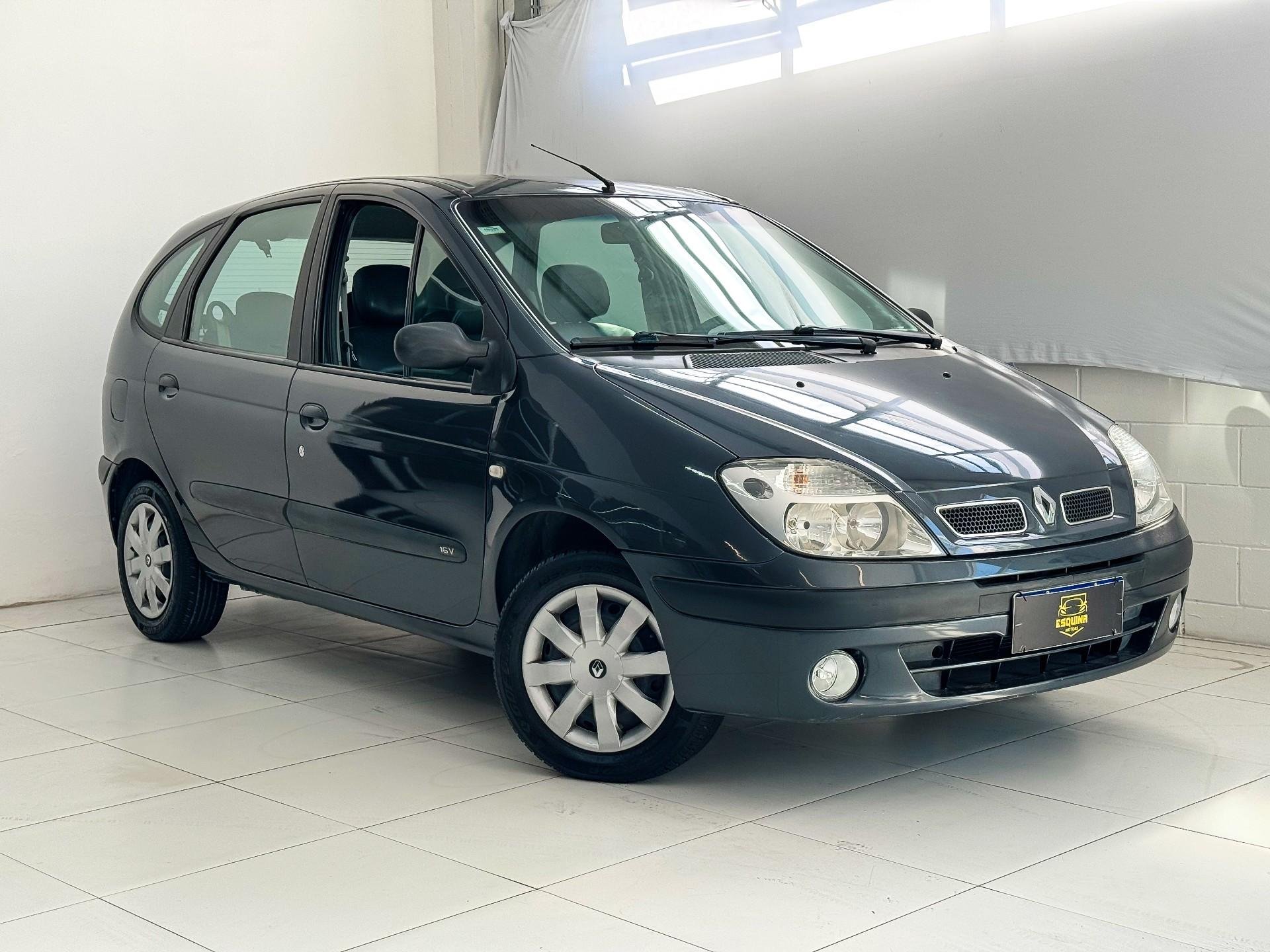 Renault Scénic RT/Auth/Auth/Kids Hi-Flex 1.6 16V na cor Cinza em São José / SC - 941596