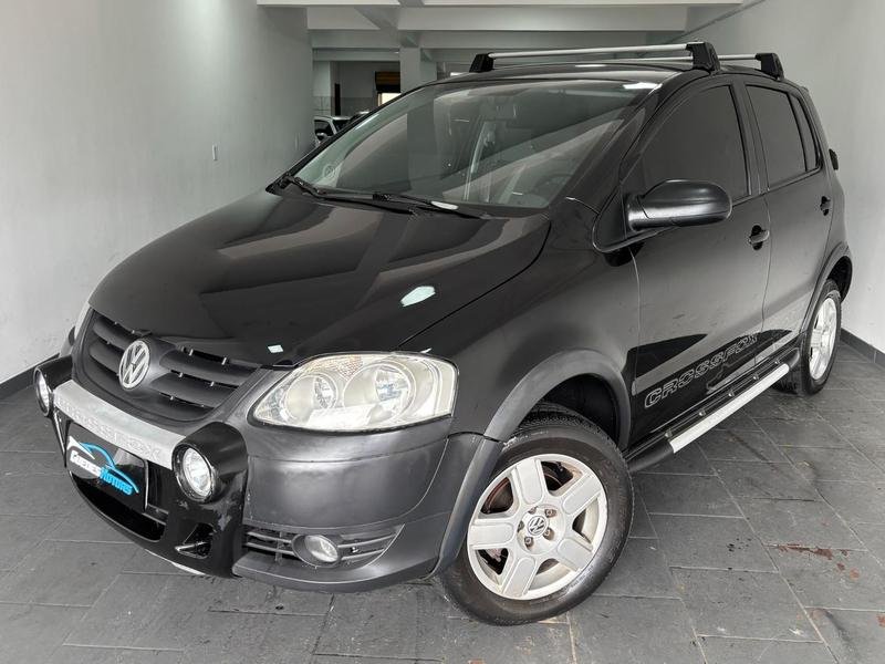 Volkswagen Crossfox 1.6 Mi Total Flex 8V 5p na cor Preto em Curitiba / PR - 941936