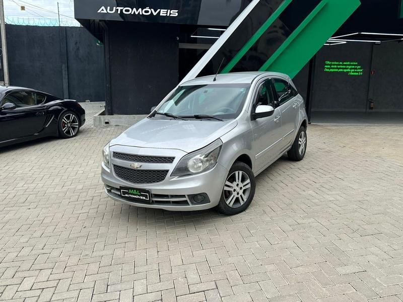 Chevrolet Agile LTZ EFFECT EASYTR.1.4 8V FlexP. 5p na cor Prata em Curitiba / PR - 942275