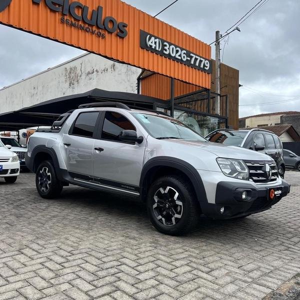 Renault Duster Oroch Dyna. 1.6 Flex 16V Mec. na cor Prata em Curitiba / PR - 942659