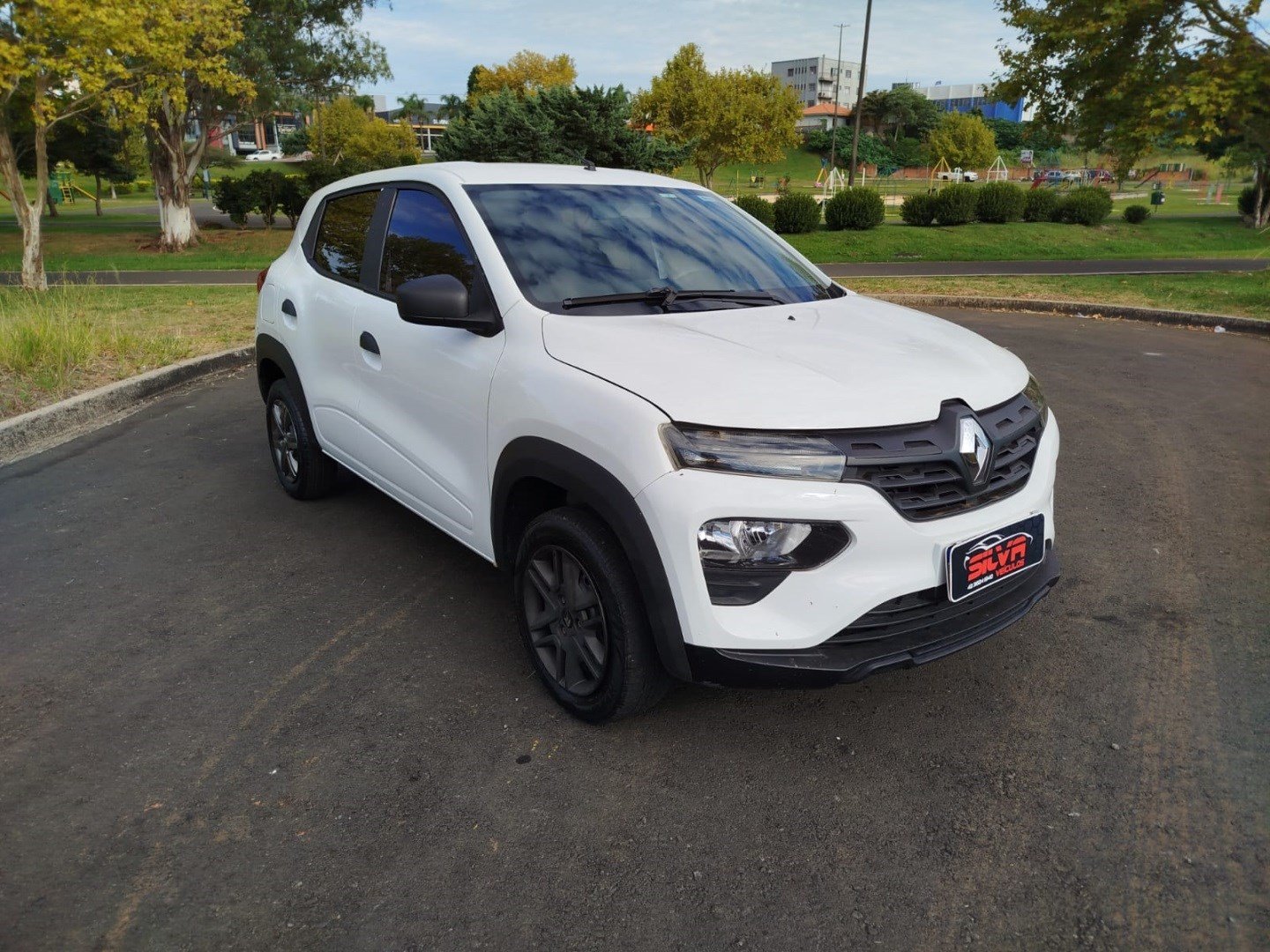 Renault Kwid OUTSIDER 1.0 Flex 12V 5p Mec. na cor Branco em Guarapuava / PR - 942907