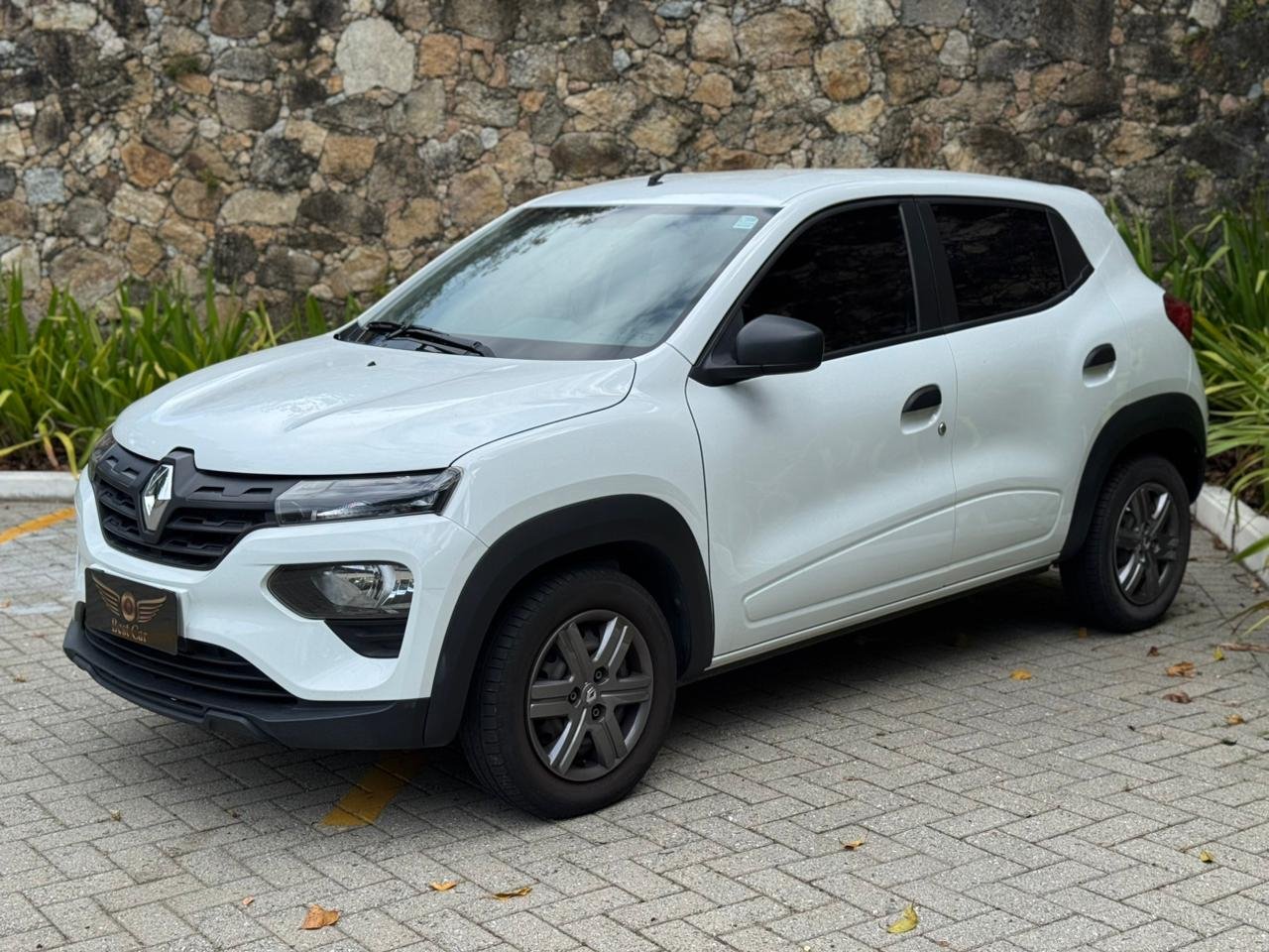 Renault Kwid Zen 1.0 Flex 12V 5p Mec. na cor Branco em São José / SC - 943044