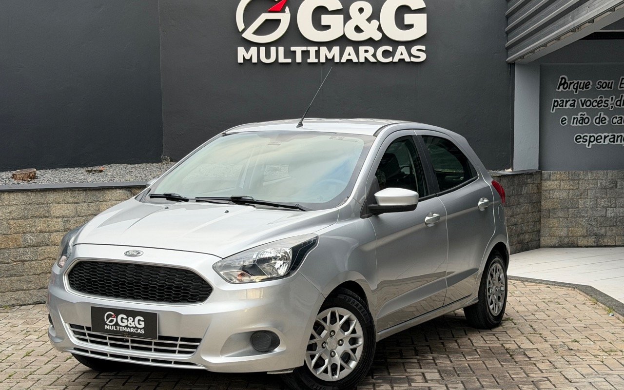 Ford Ka 1.0 SE/SE Plus TiVCT Flex 5p na cor Prata em Joinville / SC - 943647