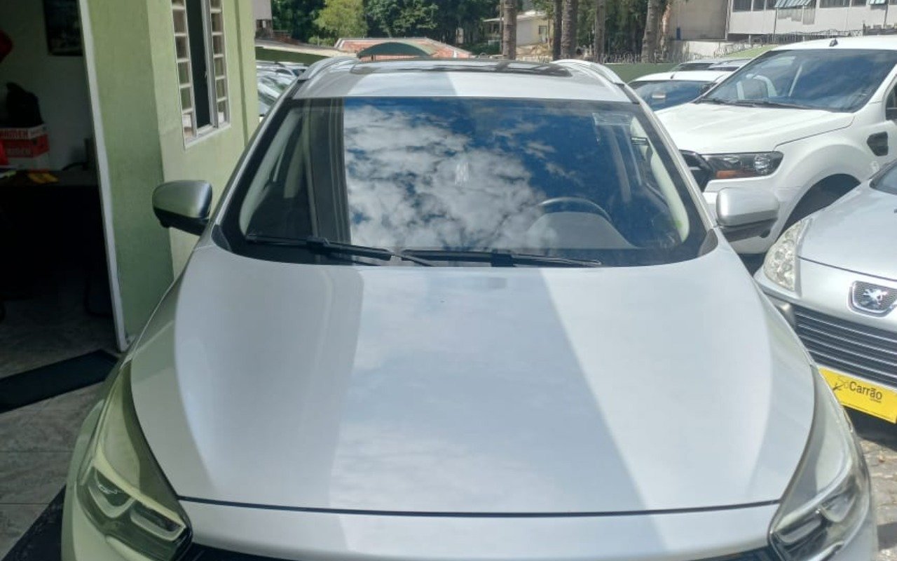 Caoa Chery Tiggo 7 PRO 1.6 Turbo 16V Aut. na cor Prata em Curitiba / PR - 943670