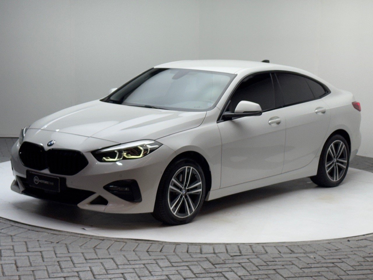BMW 218i Gran Coupe Sport GP 1.5 Bi-Turbo na cor Branco em Curitiba / PR - 943912