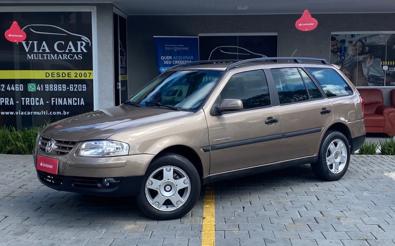 Volkswagen Parati COMFORTLINE 1.6 Mi Tot.Flex 8V 4p na cor Marrom em São José dos Pinhais / PR - 943951