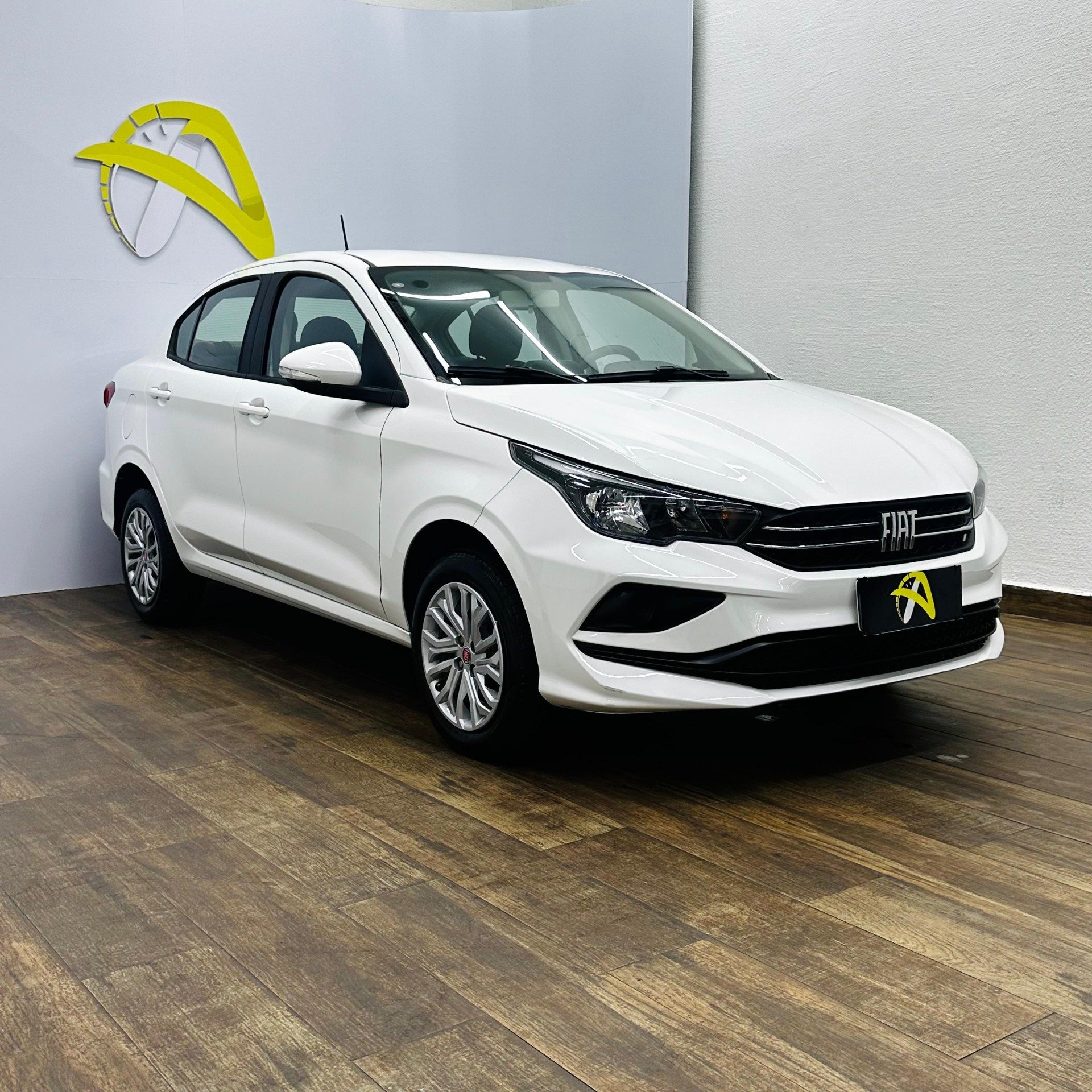 Fiat Cronos DRIVE 1.0 6V Flex na cor Branco em Ponta Grossa / PR - 944601