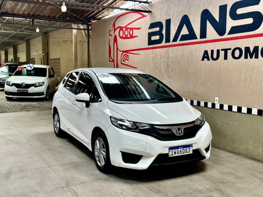 Honda Fit LX 1.5 Flexone 16V 5p Mec. na cor Branco no Porto Alegre / RS - 944610